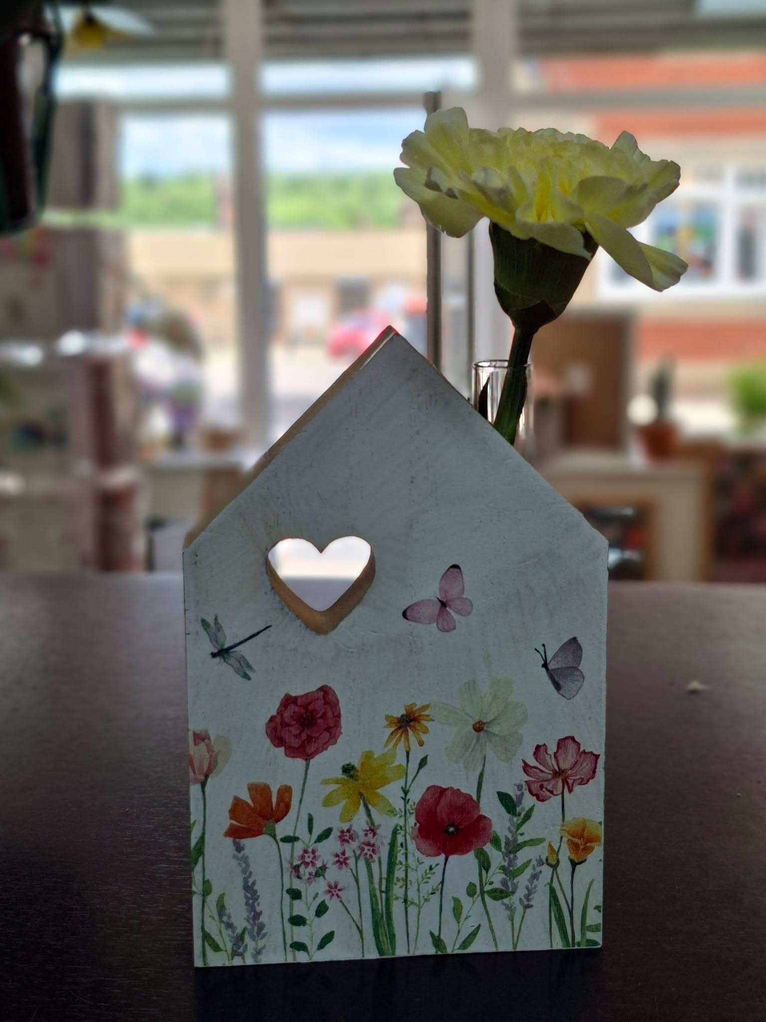 Floral house-shaped card